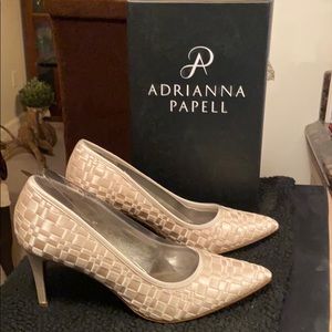 Adrianna Papell champagne satin pumps
